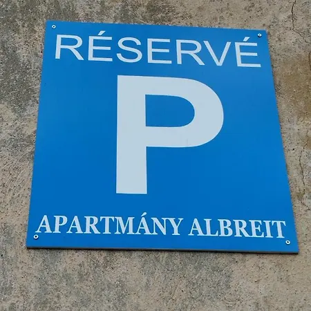 아파트 Albreit